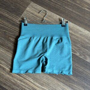 Women's Best Define Scrunch Seamless Shorts